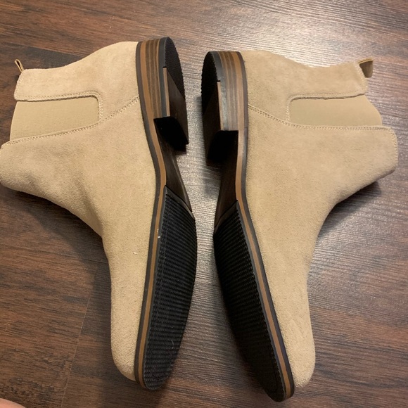 Men’s new Sonoma Chelsea boots size 10.5 - Picture 3 of 3